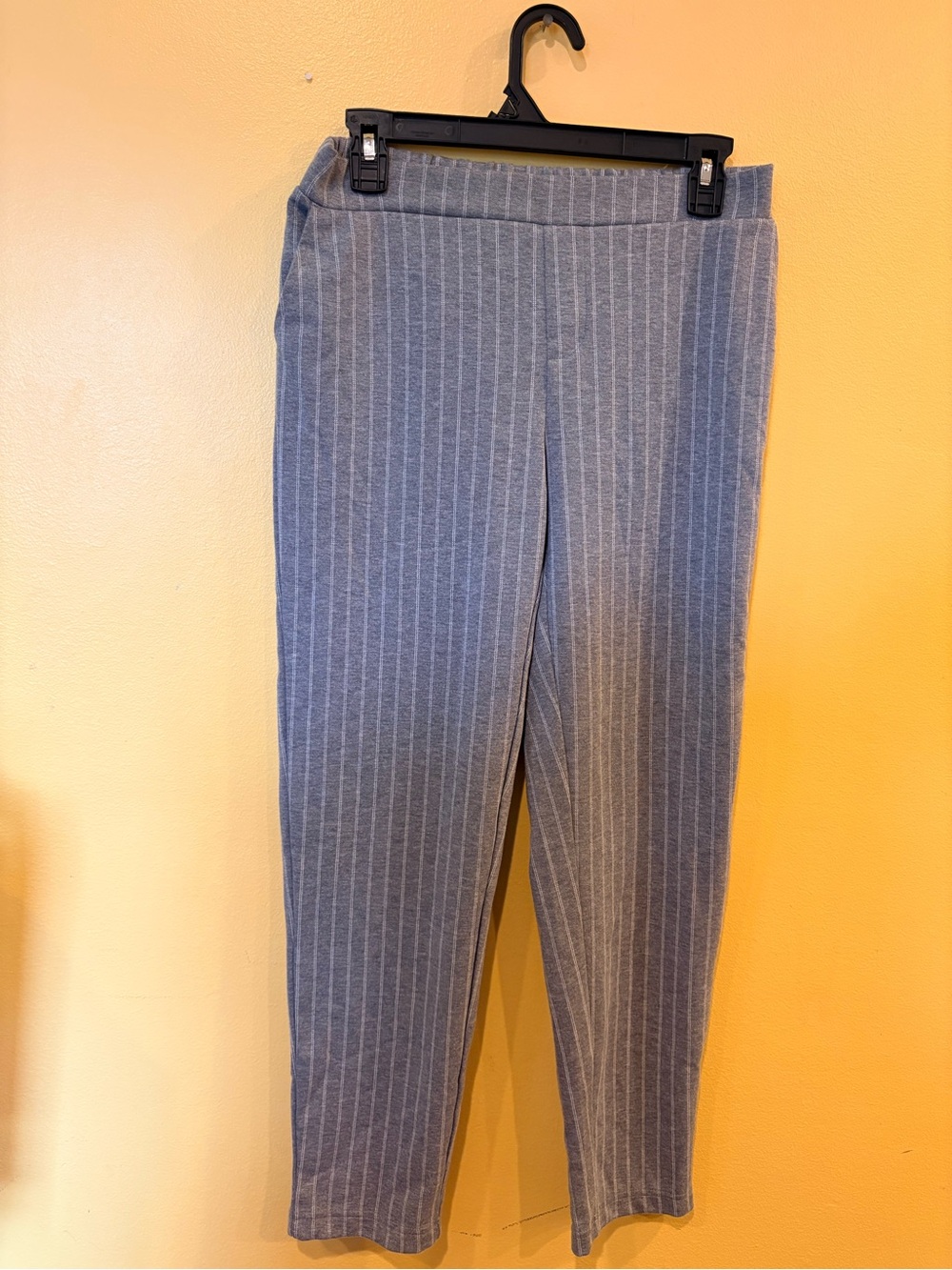 Banana Republic Gray Pinstripe Straight-Leg Pants